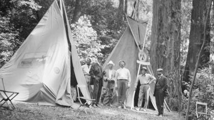 del Bohemian Grove fotografiados a principios del siglo XX