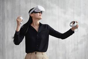 Oculus Quest evitará que el usuario choque con objetos y personas mientras usa los anteojos