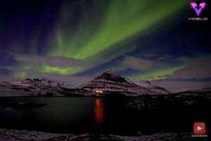 Estas impresionantes instantáneas muestran el mágico momento en que la aurora boreal ilumina el cielo de Islandia