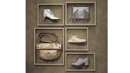 1. Bota plateada ($ 5390, Ricky Sarkany) // 2. Sobre con flecos ($ 890, Prüne) // 3. Zapatillas con brillo ($ 1895, Converse) // 4. Bandolera dorada ($ 2195, Extra Large) // 5. Zapatos glitter ($ 3790, Las Pepas)