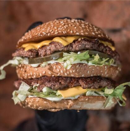 10 hamburguesas en combos a 12.000 pesos