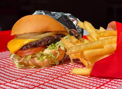 10 hamburguesas en combos a 12.000 pesos