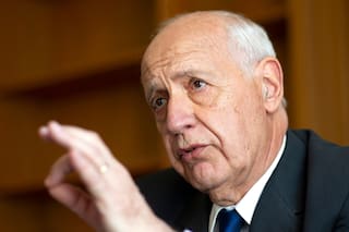 Lavagna reforzó su discurso económico y pidió más consumo