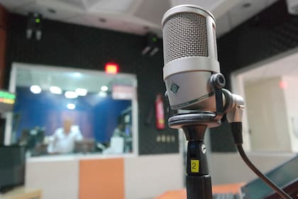 La radio vivió grandes cambios en su historia en nuestro país y aún sigue vigente
