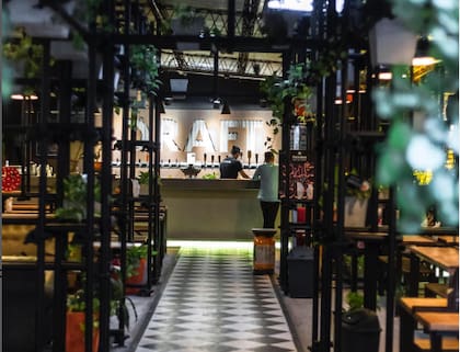 14 barrios festejan hoy "La noche de las cervecerías"