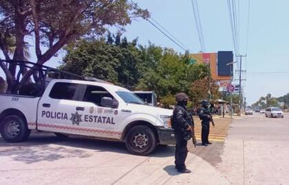 16/04/2023 Agentes de la Policía estatal de Guerrero en Acapulco POLITICA CENTROAMÉRICA MÉXICO SECRETARÍA DE SEGURIDAD PÚBLICA DE GUERRERO
