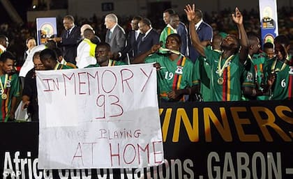 18 años después del accidente, la selección de Zambia llegó a la gloria y ganó su primera Copa de África