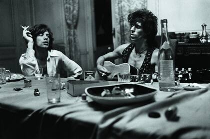 1971. El fotógrafo Dominique Tarle pasó seis meses con la banda en Villa Nellcote, sur de Francia, cuando grababa Exile on Main Street, en 1971
