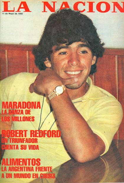Año 1980: Maradona y su primera tapa en la revista dominical de LA NACION.