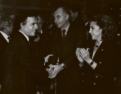 1993. Con el presidente Carlos Menem y María Julia Alsogaray