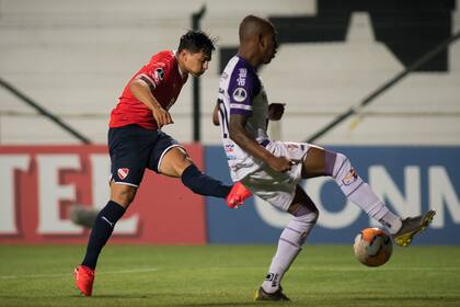 Lucas González anotó el gol de Independiente