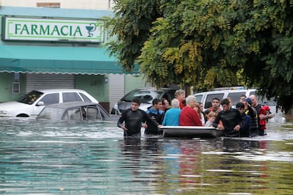 Una imagen de la inundación trágica de La Plata en 2013