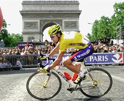 2000 París vuelve a rendirse ante su calidad; llega el segundo triunfo consecutivo