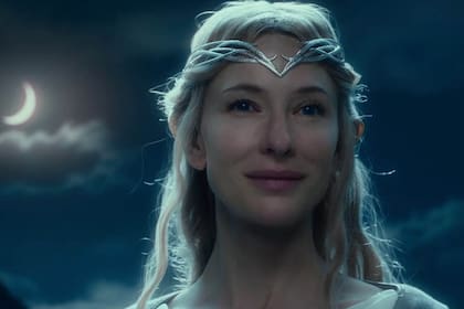 Galadriel (Cate Blanchett), la reina de los elfos de El señor de los anillos, será la protagonista, miles de años más joven, de Los anillos de poder