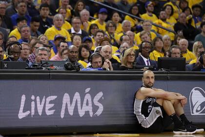 2018, manu en un momento de los playoffs ante Golden State Warriors