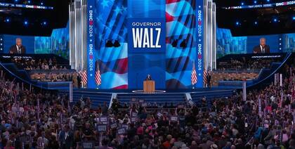 22/08/2024 El gobernador de Minnesota Tim Walz acepta formalmente la nominación demócrata como vicepresidente POLITICA CONVENCIÓN NACIONAL DEMÓCRATA