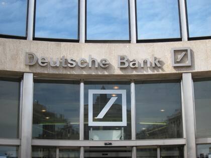 23-02-2015 Deutsche Bank POLITICA ECONOMIA ESPAÑA EUROPA