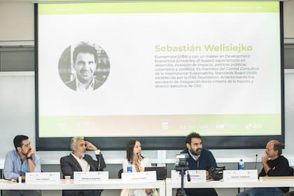 23.000 millones de dólares se pierden en exportaciones por no entender que el sistema es complejo y que requiere de una multiplicidad de conocimientos