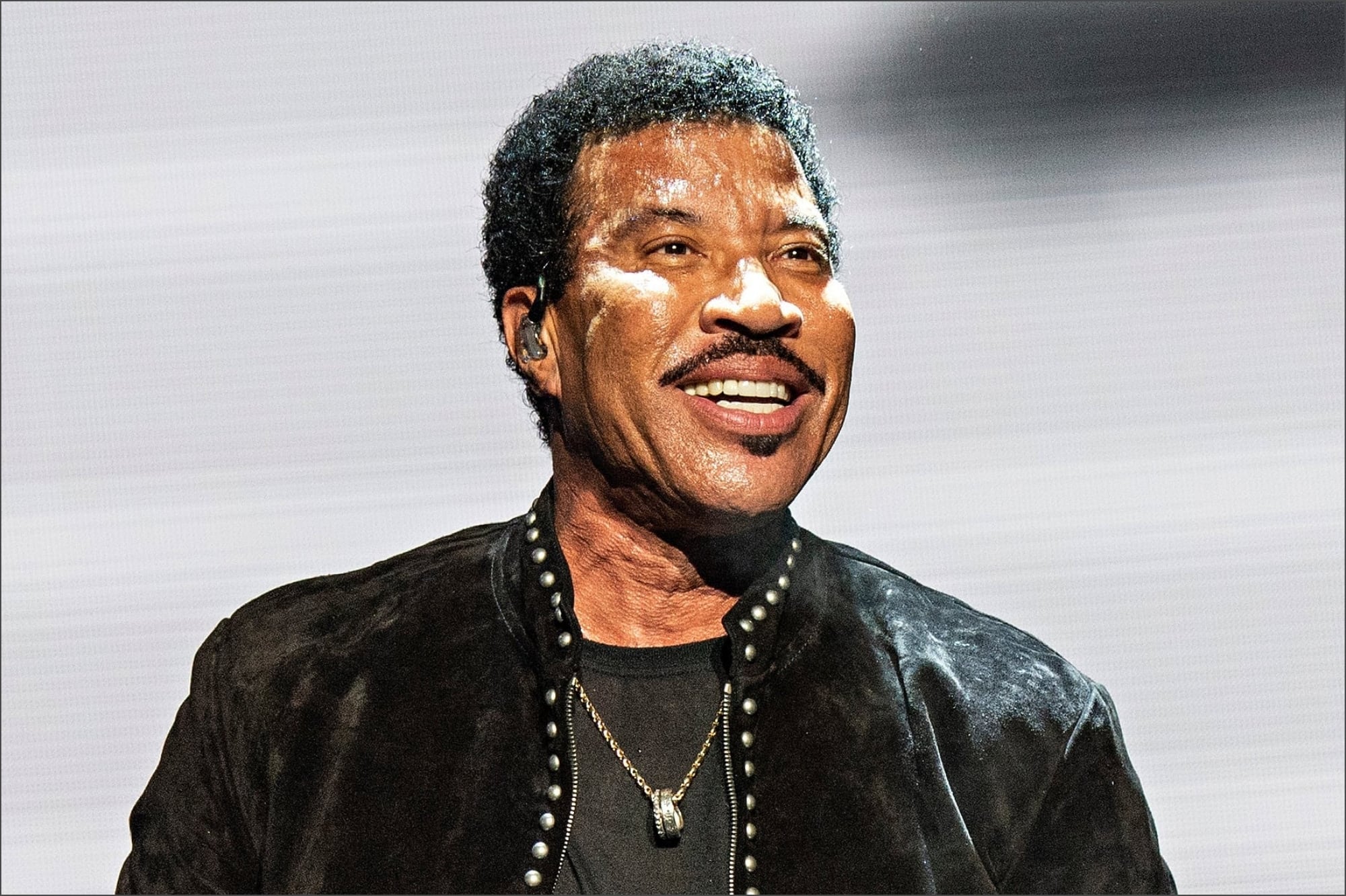 El cantante Lionel Richie ganó cuatro premios grammy en su carrera, y en una entrevista destacó la importancia de interrumpir su actividad durante cinco años