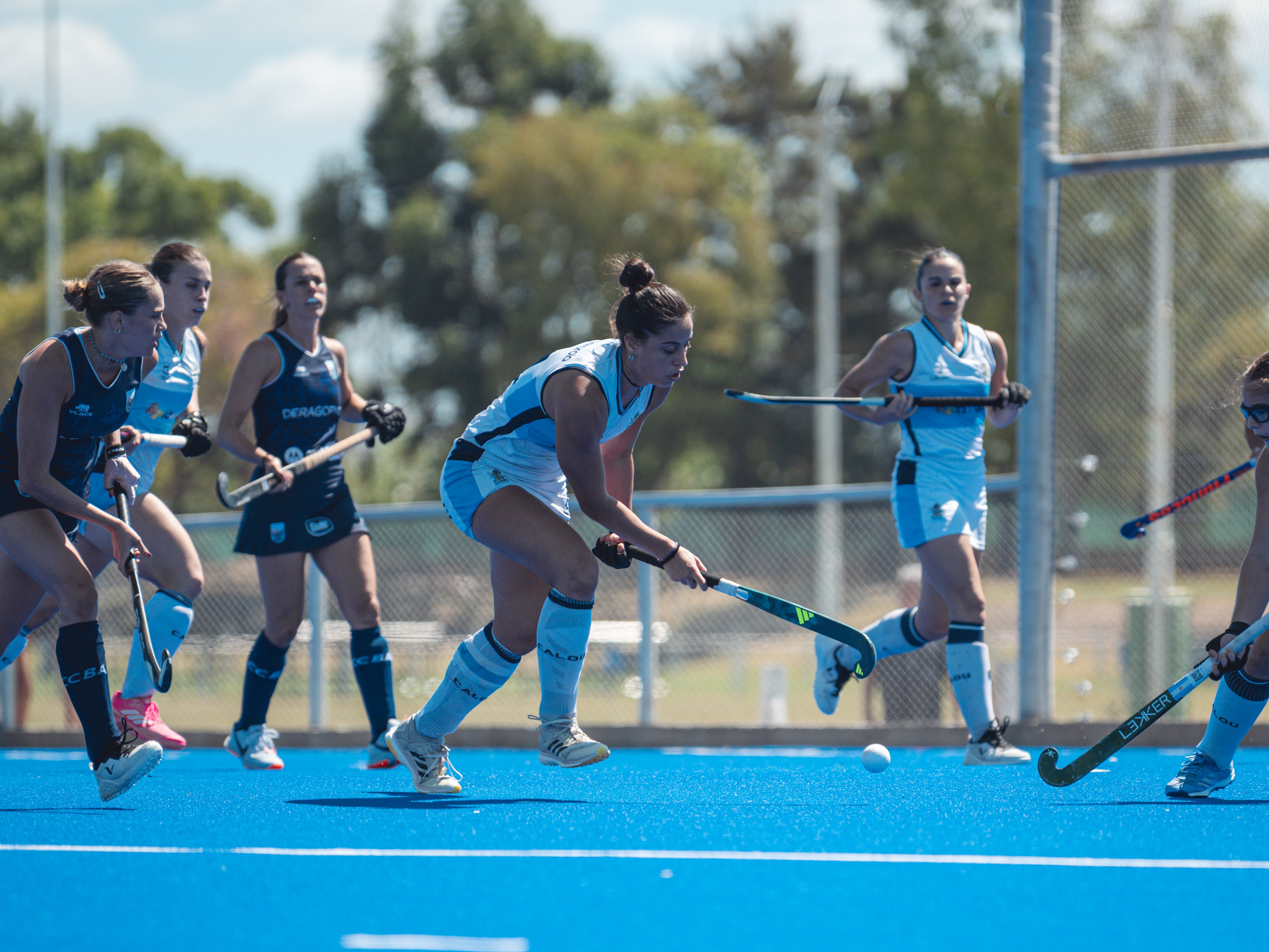 Ciudad y GEBA son siempre candidatos al título en mujeres; esta vez, hicieron tablas