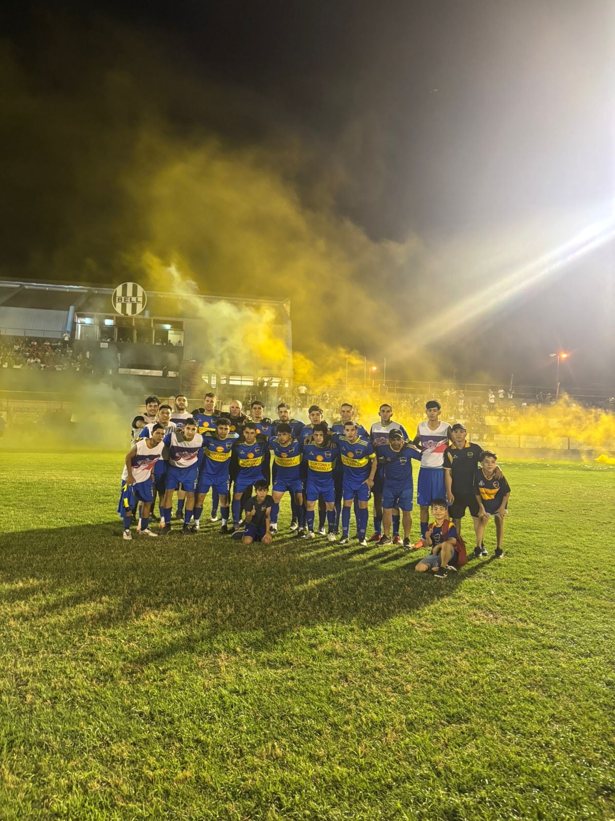El equipo de primera de River, en la final en cancha neutral en Bell Ville