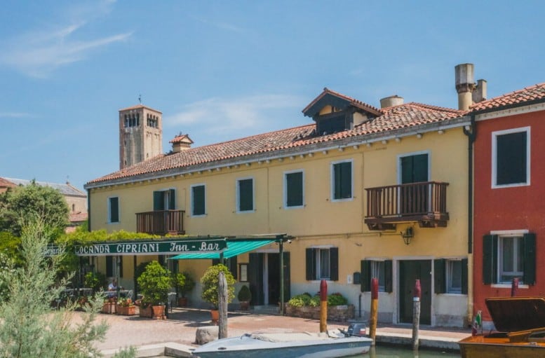 La locanda que Cipriani abrió en Torcello era modesta, tenía apenas seis habitaciones y un restaurante