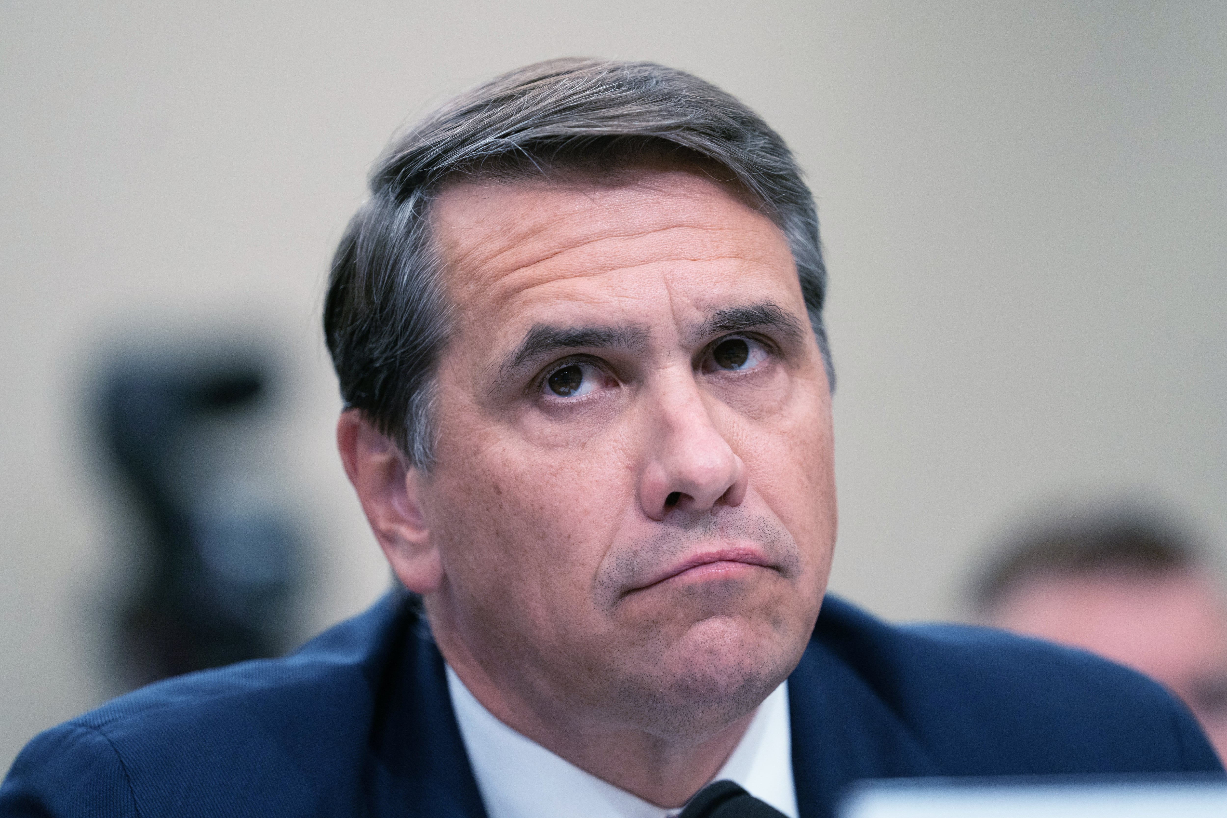 Adiós Ron DeSantis: Donald Trump tomó una decisión y se inclinó por Todd Blanche El secretario de Justicia interino Todd Blanche testifica ante la Comisión de Asignaciones Presupuestarias de la Cámara de Representantes el martes 2 de junio de 2026, en Washington