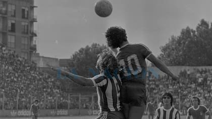 El salto de Reinaldi con Diego Maradona