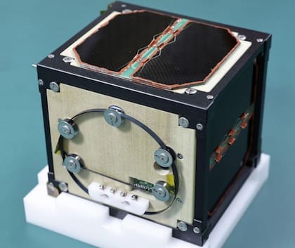 29/05/2024 Primer satélite de madera POLITICA INVESTIGACIÓN Y TECNOLOGÍA UNIVERSIDAD DE KYOTO/SUMIOTOMO FORESTRY/KYODO