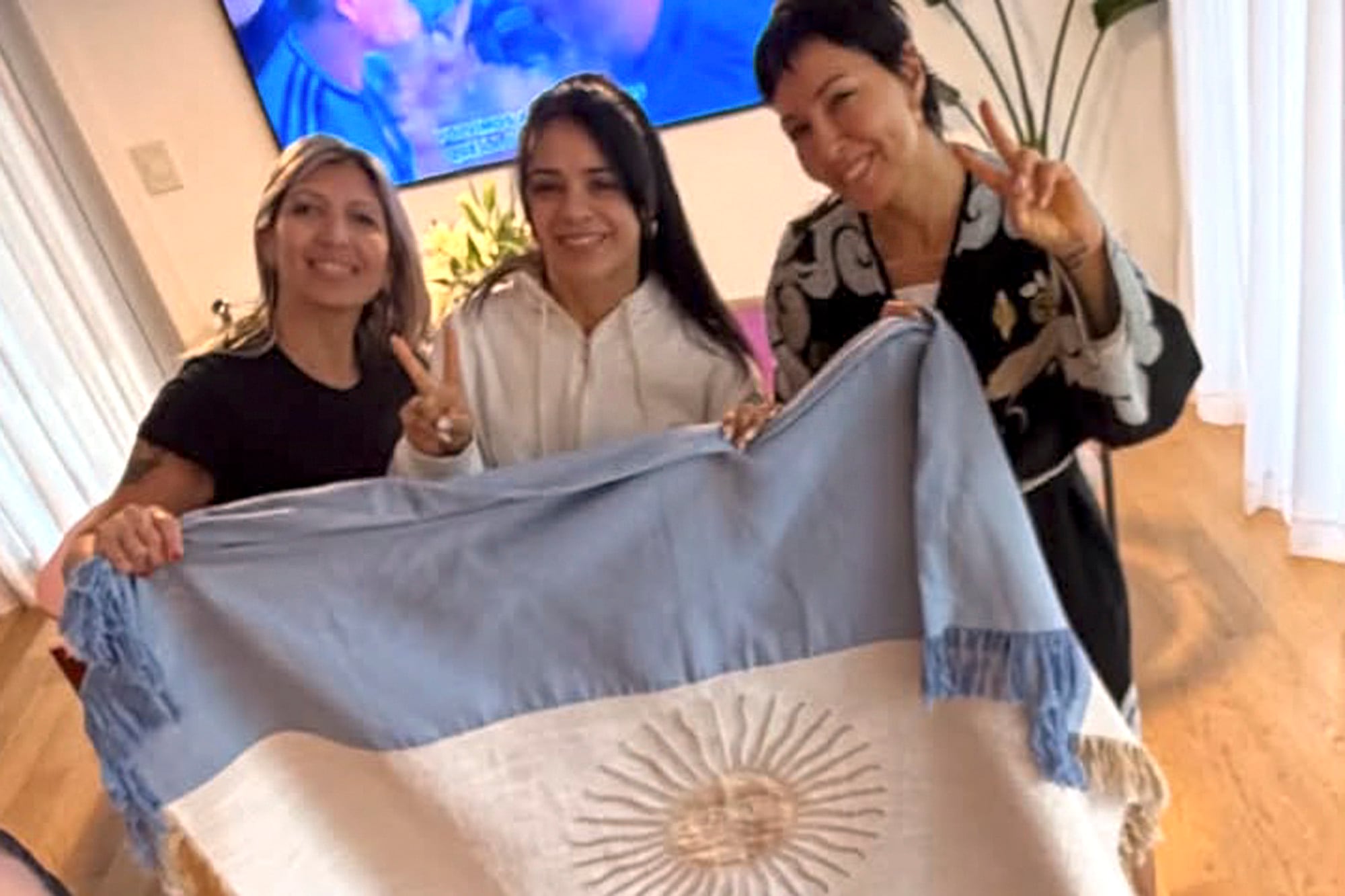 “Aunque ganes o pierdas”: la oposición coincidió con el oficialismo y felicitó a la Selección de Messi y Scaloni