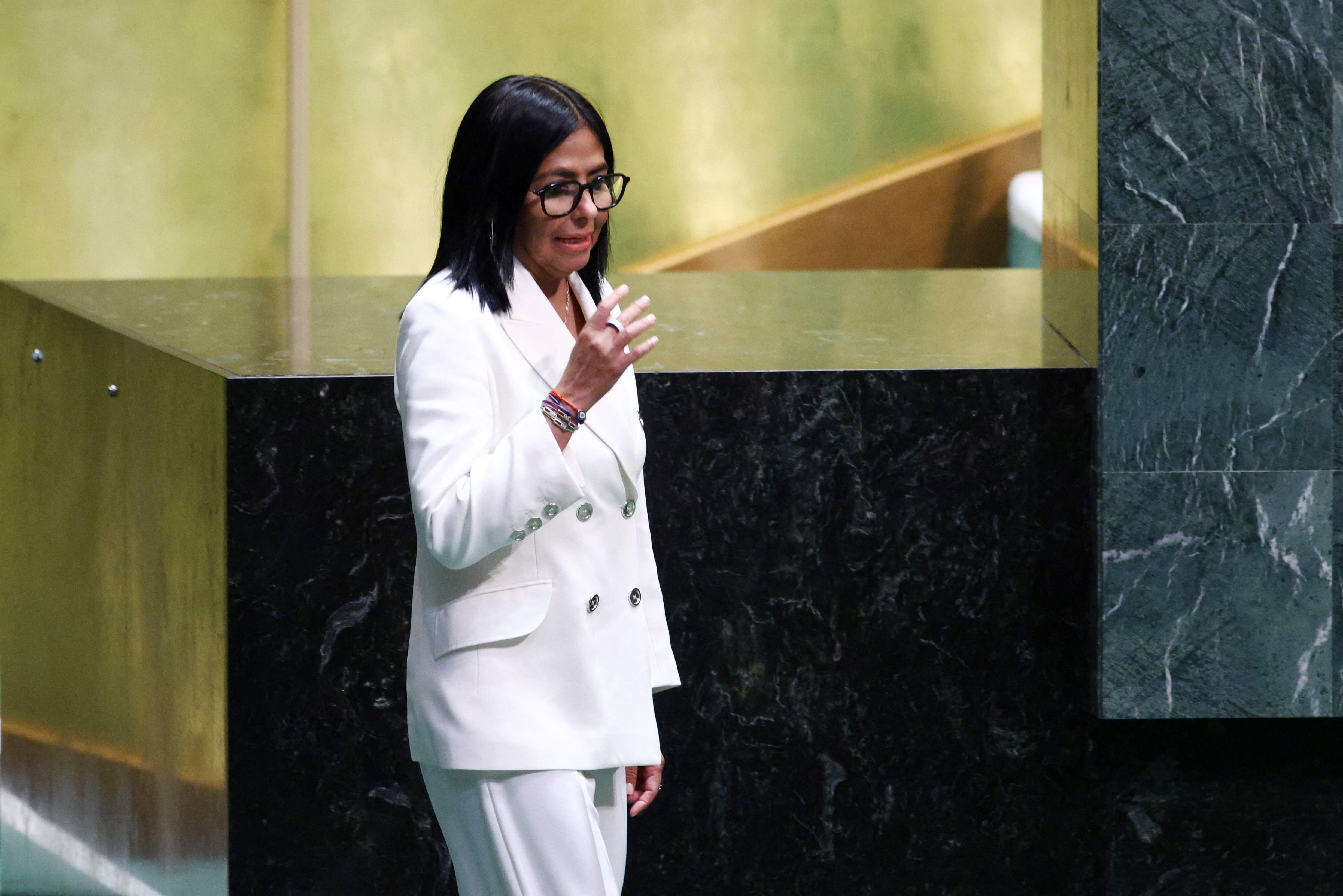 Delcy Rodríguez habla ante la Asamblea General de la ONU, donde prometió elecciones