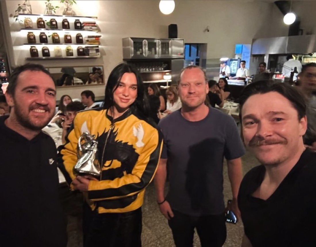 Dua Lipa en la parrilla Madre Rojas