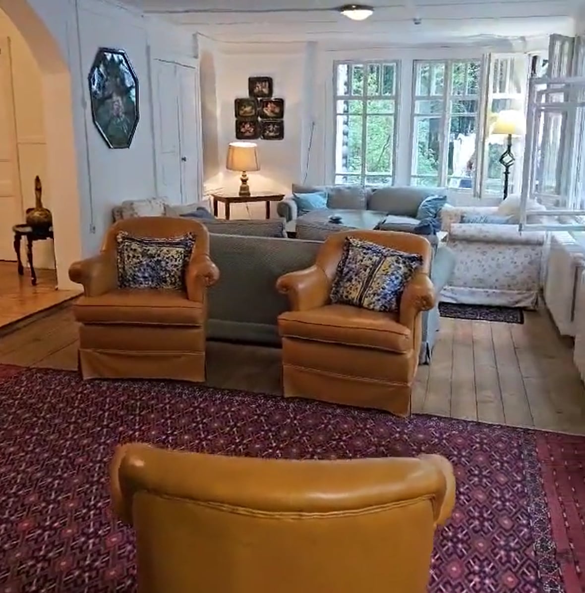 Así es por dentro la Dacha argentina