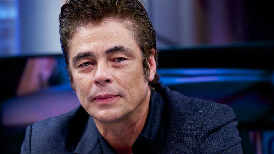 El popular actor Benicio del Toro fue detenido por la TSA