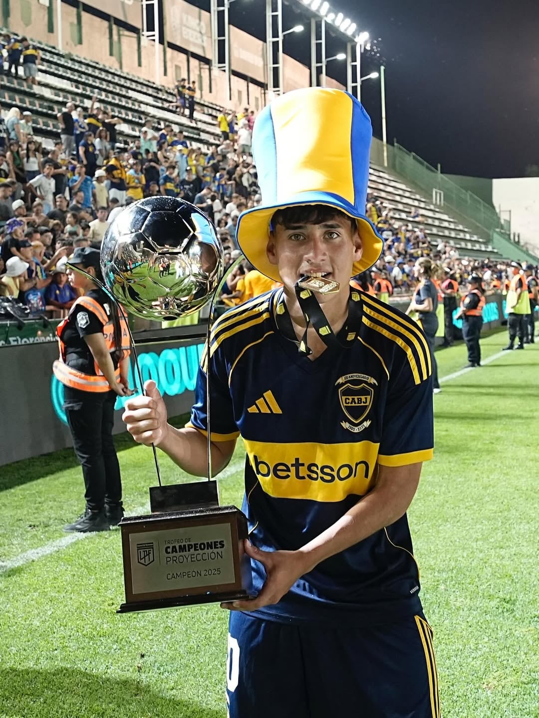 En Boca, Aranda también fue campeón con la Reserva en diciembre, tras vencer por penales a Gimnasia