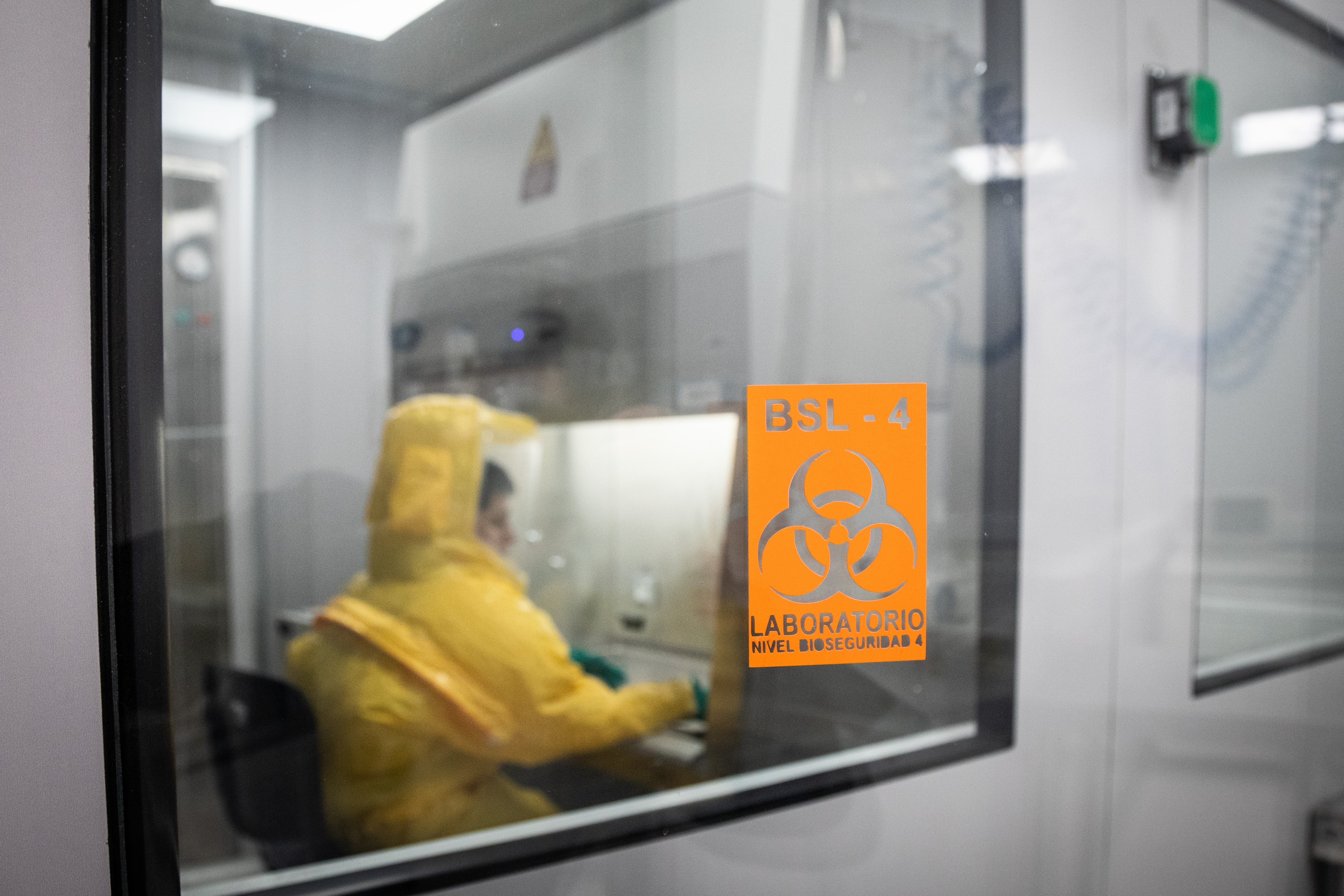 Ébola: el día que una amenaza de salud pública para el país se convirtió en secreto de Estado