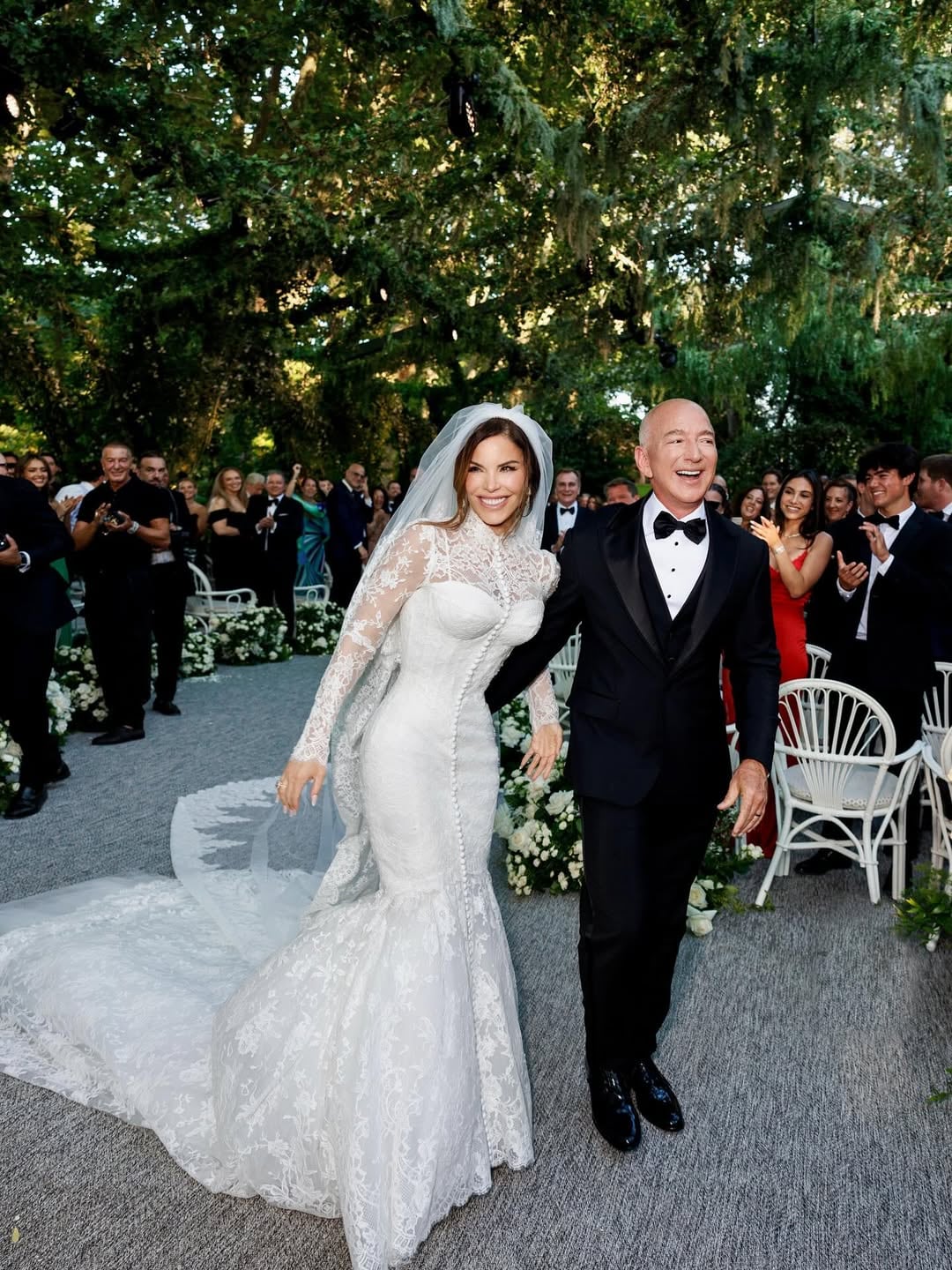 Lauren Sánchez y Jeff Bezos durante el casamiento en Venecia