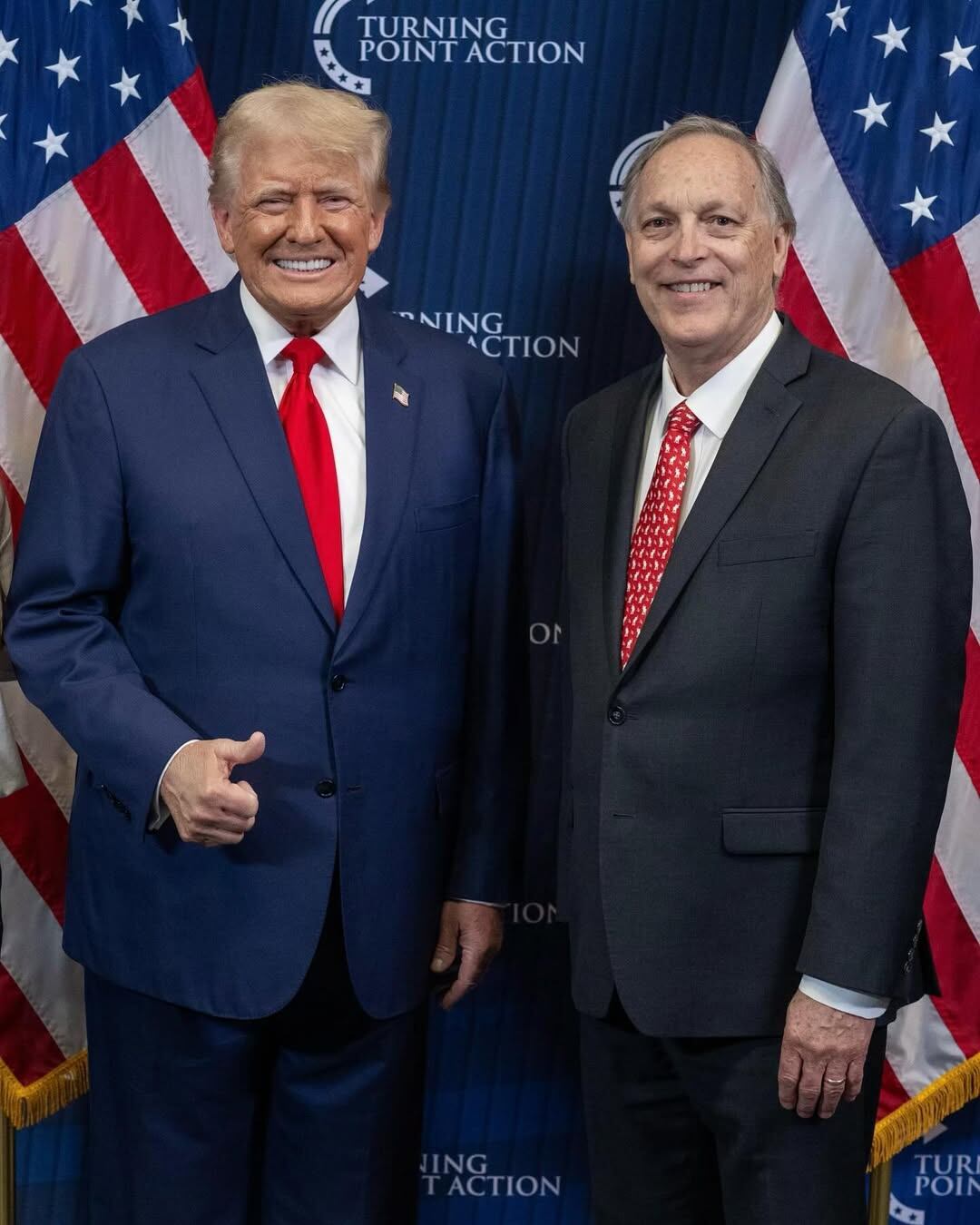 El aliado de Trump, Andy Biggs, se presenta como el favorito del partido republicano de cara a las elecciones de Arizona 2026