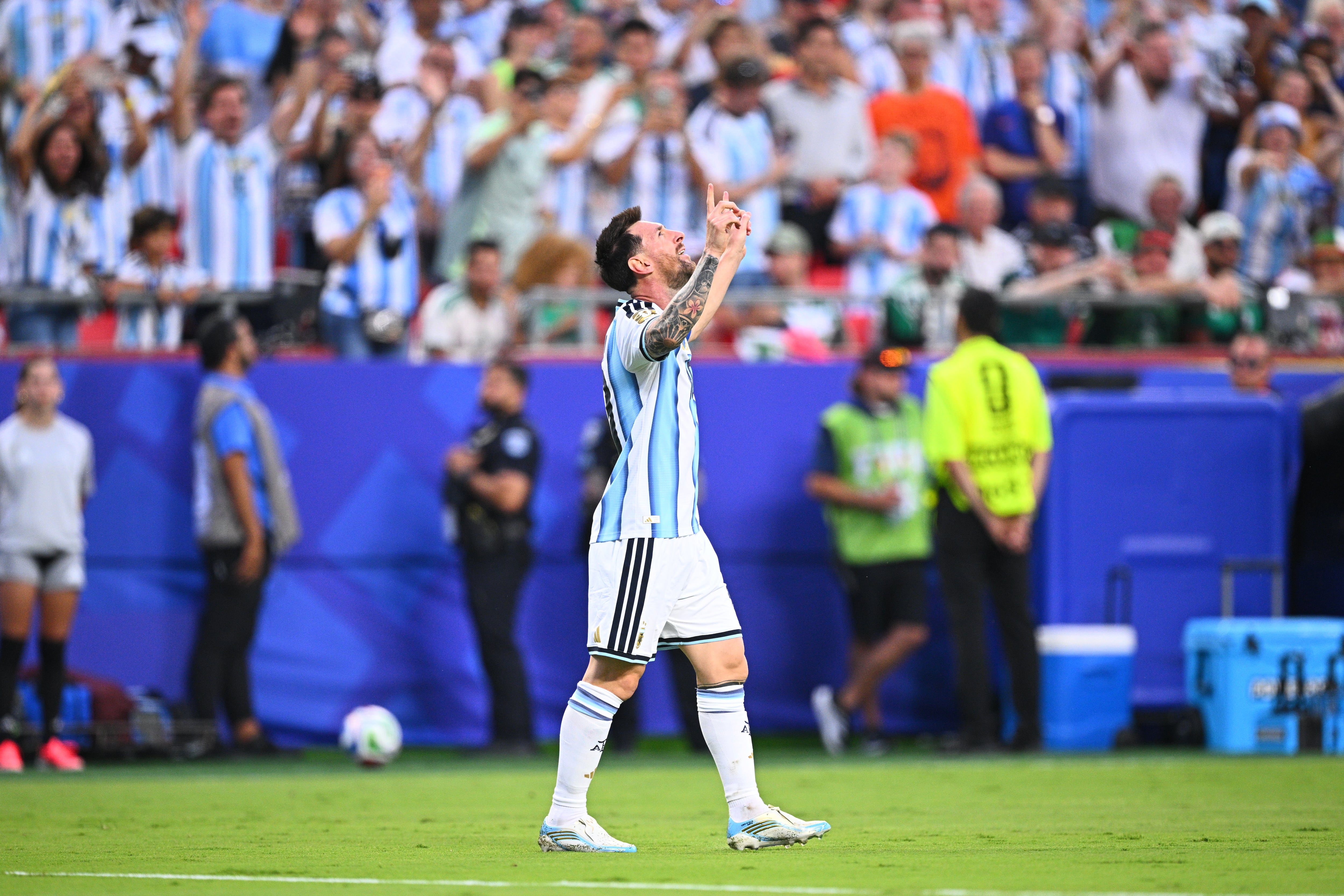 el golazo de Lionel Messi para la Argentina, que le gana a Argelia por el Mundial 2026