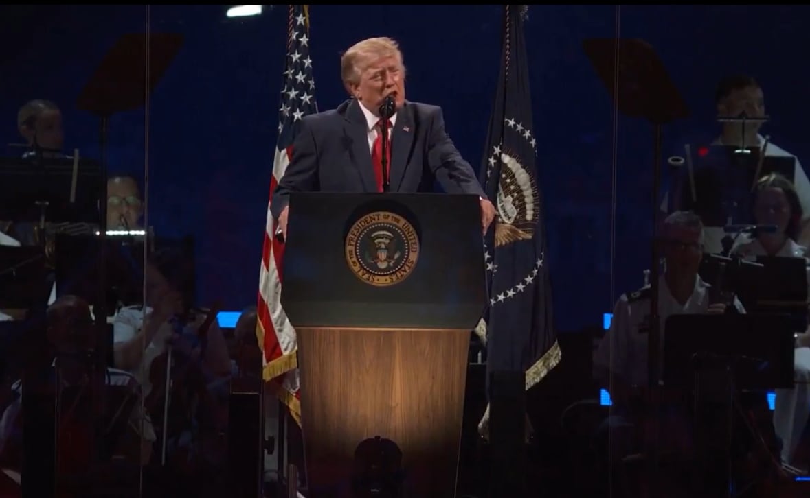 Trump dio un discurso en el marco de los festejos por el aniversario número 250 del Día de la Independencia