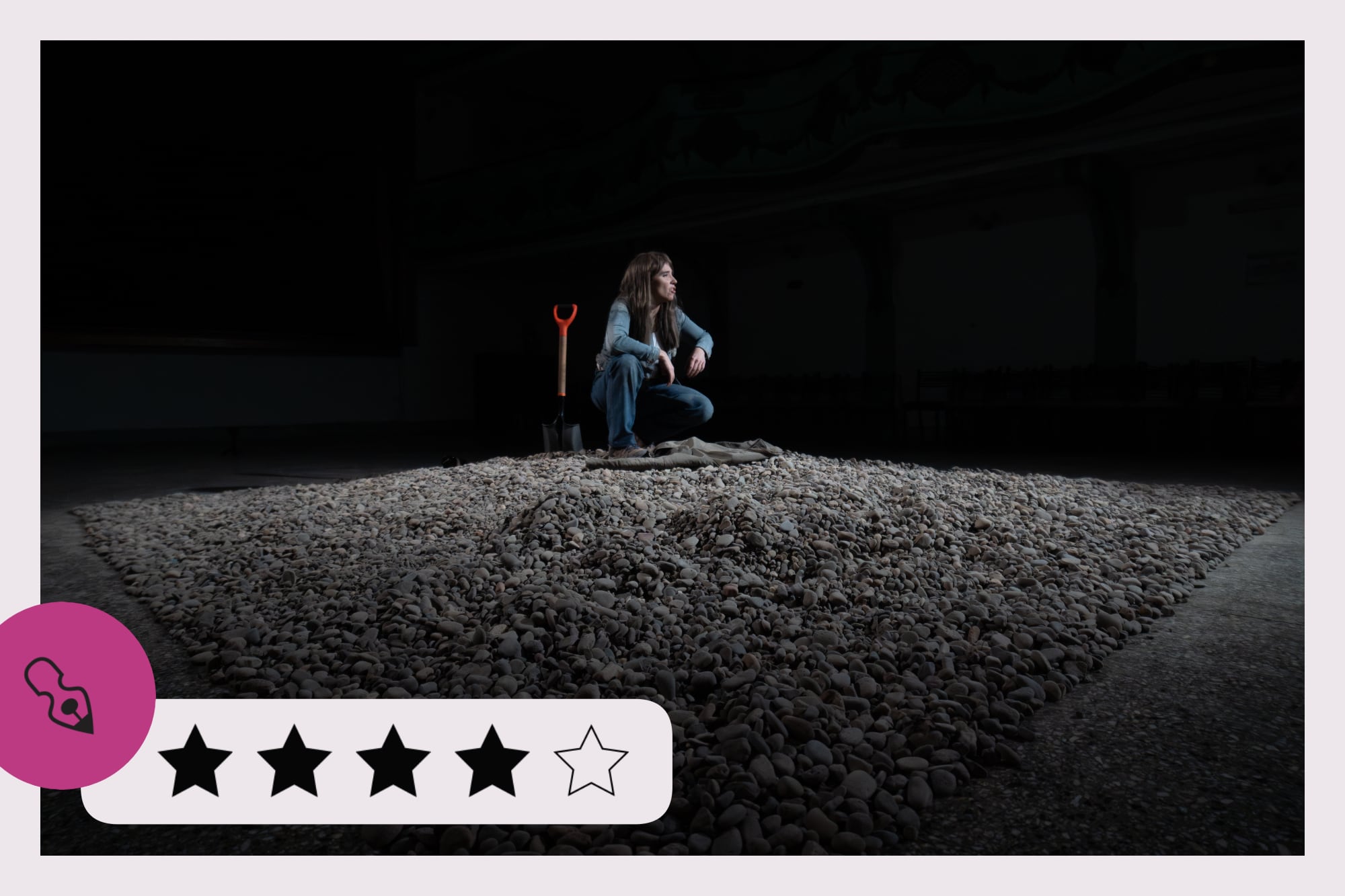 Unipersonal con Laura Paredes: una actuación al límite, un espacio que impacta y la guerra con eje del relato