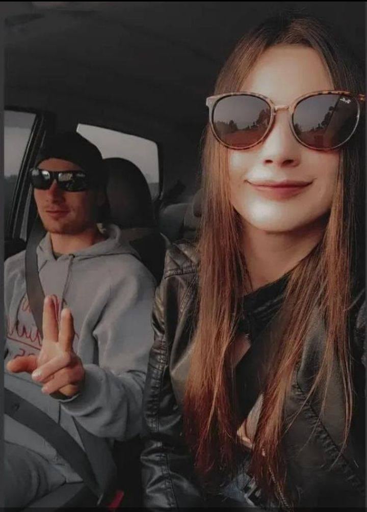 El Servicio Auxiliar de Bomberos de Casca informó que dos de los jóvenes que viajaban en el Volkswagen Fox eran hermanos y que la mujer que se encontraba en el vehículo era la pareja de uno de ellos