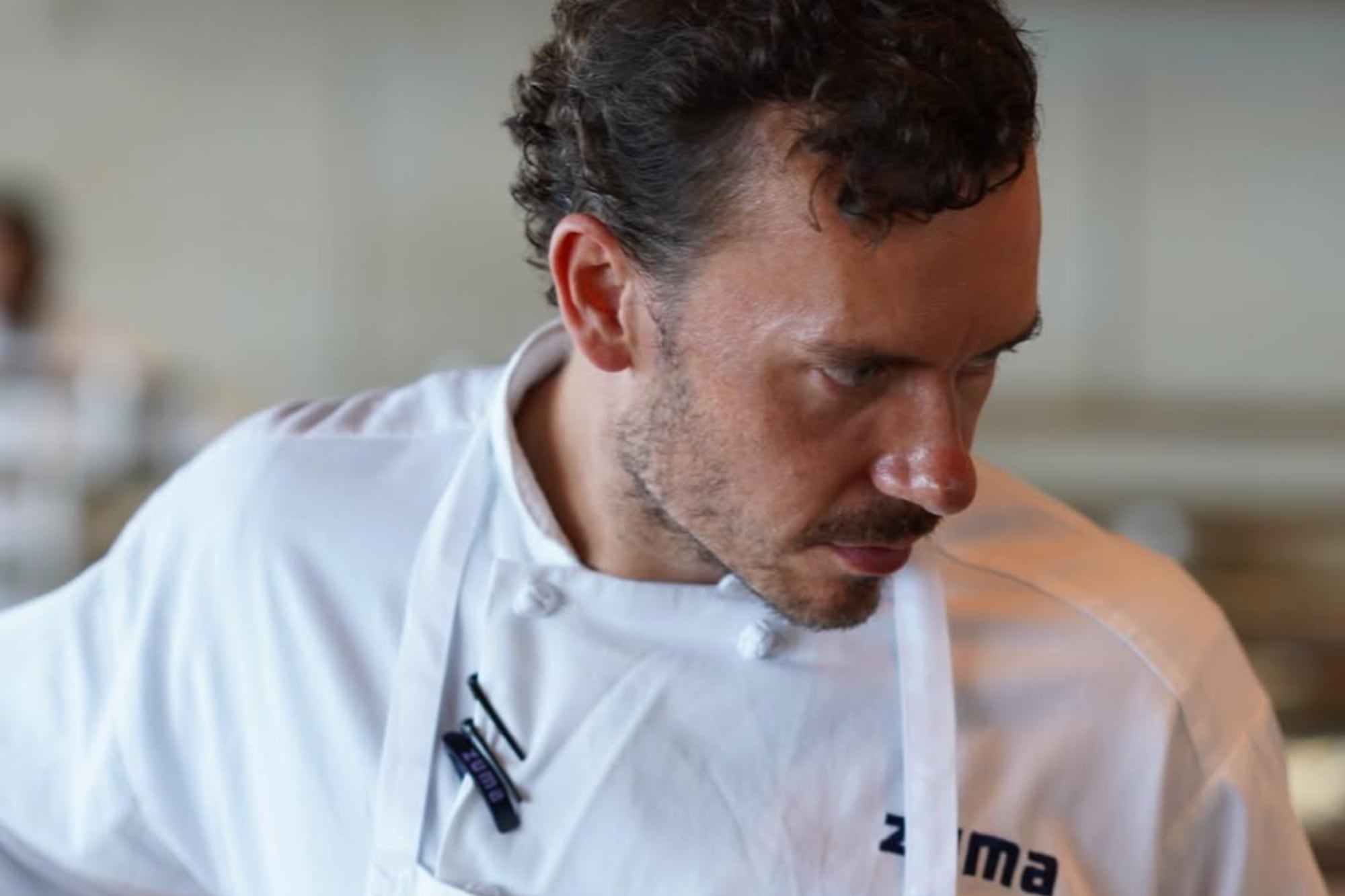 Oliver, chef: “Evitar refrigerar los plátanos porque el frío ralentiza la maduración y la cáscara se ennegrece”