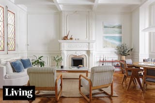 Renunció a los amenities de los edificios nuevos para mudarse a este piso de 1908 en Recoleta y le dio elegancia actual