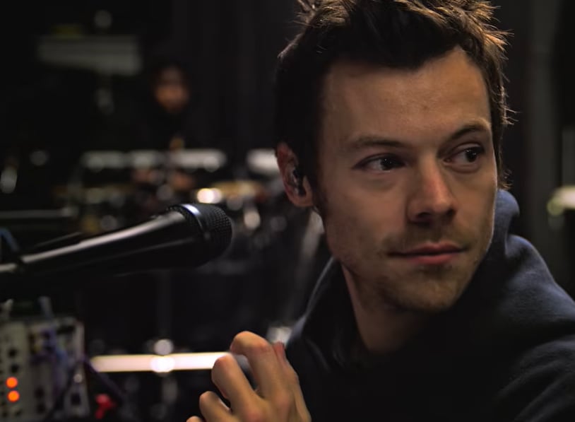 Cuándo y a qué hora se estrena el documental de Harry Styles en Netflix
