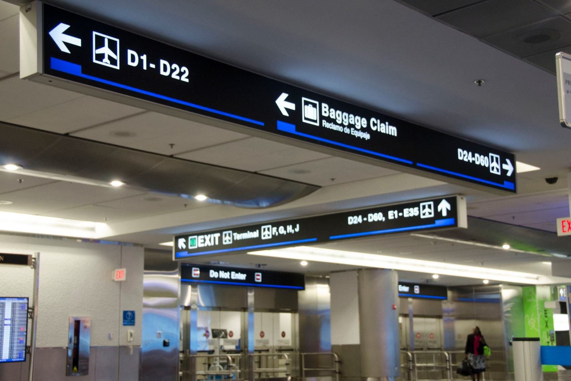 No tener una Real ID o pasaporte de EE.UU. al momento de viajar por el país, podría ameritar una revisión exhaustiva