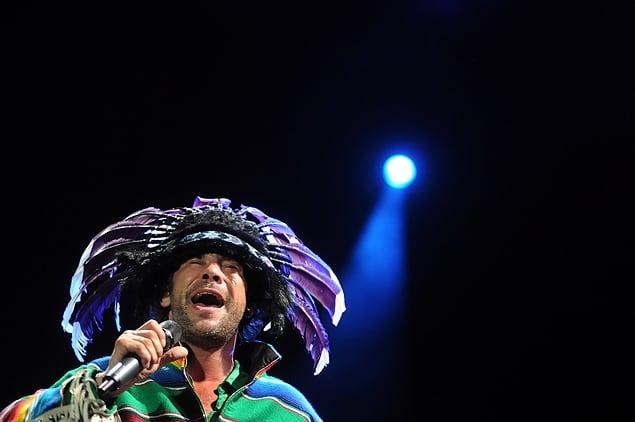 El grupo británico, referencia ineludible del acid jazz y el funk, dará un concierto masivo el 17 de septiembre en el Hipódromo de San Isidro