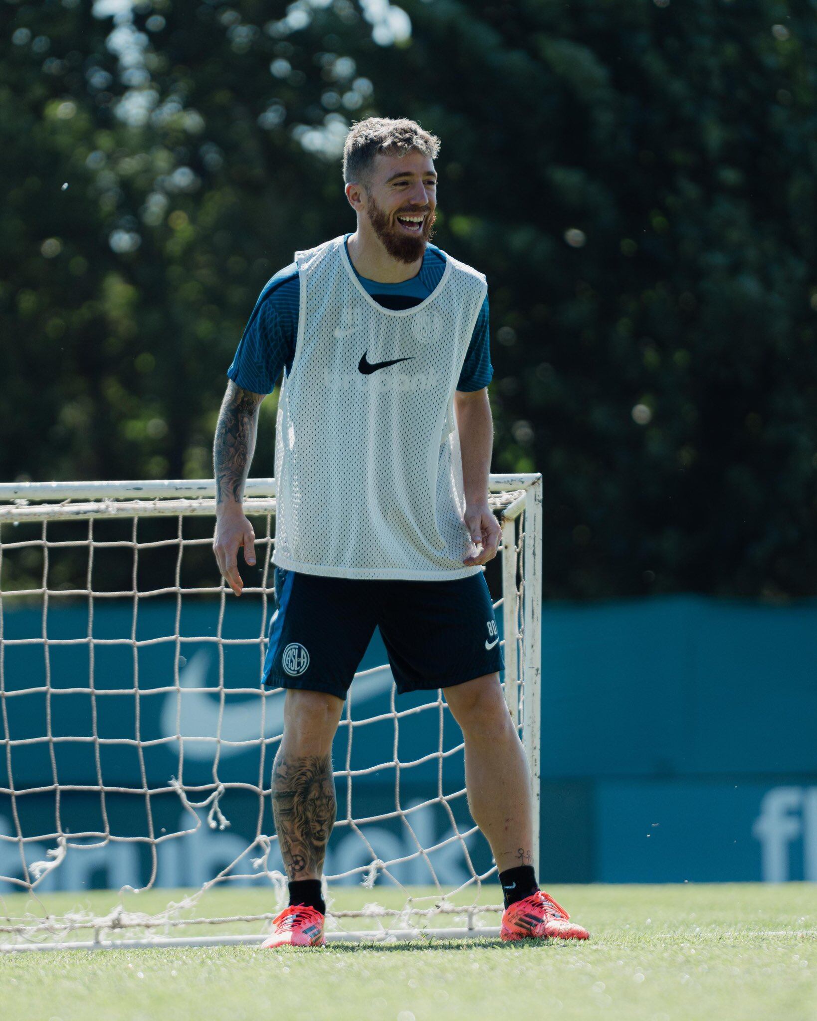 Iker Muniain en el entrenamiento del viernes con San Lorenzo, luego de sus vacaciones