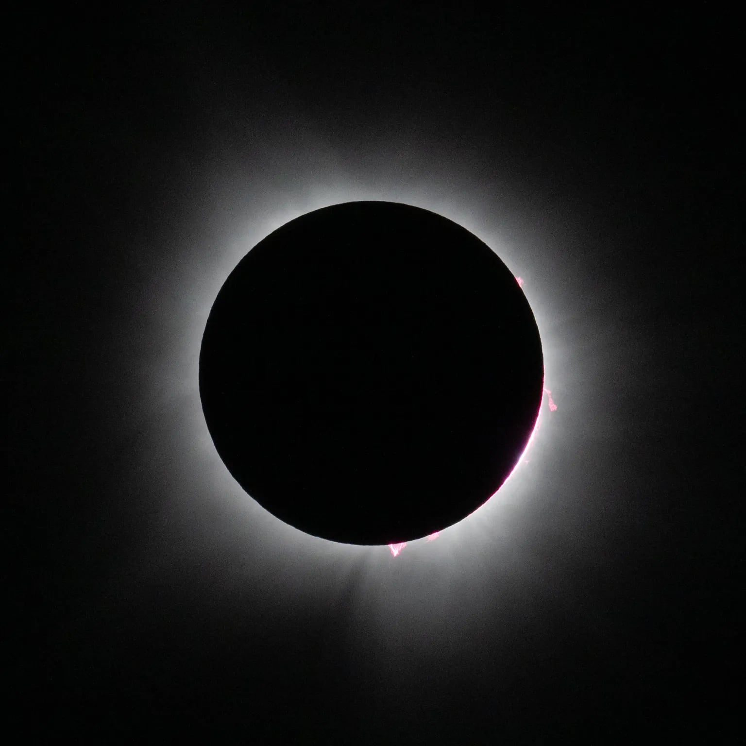 El eclipse solar total será visible en partes de Groenlandia, Islandia, el norte de Rusia, el océano Atlántico, España y una pequeña zona de Portugal
