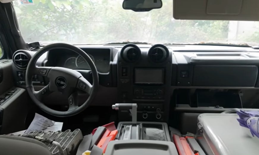 Interior del Hummer H2 Strecht Limo